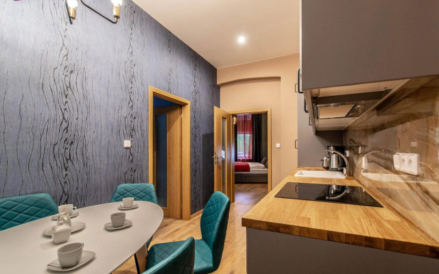 Ruterra Apartments by Cathedral