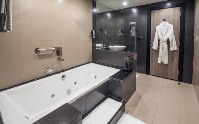 Mira Hotel Corniche