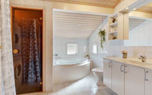 "Arntraud" - 3km from the sea in Western Jutland