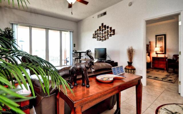 Harborview Grande 202