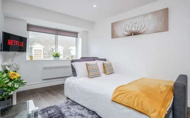 Watford High Street - Modernview Serviced Accommodation F10