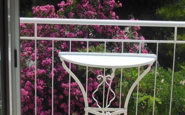 Verani Suites