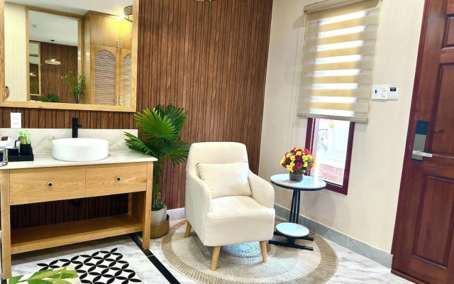 Romance Hotel