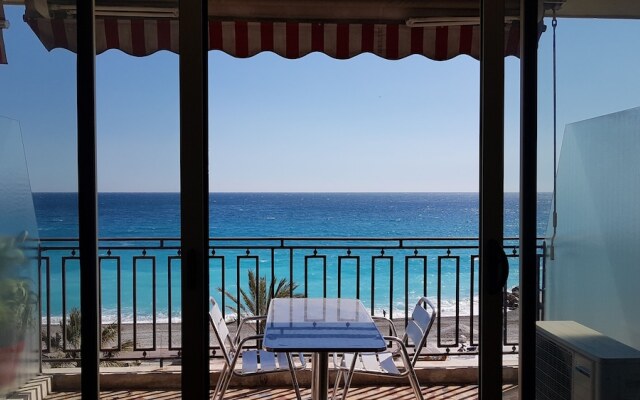 Relax And View
