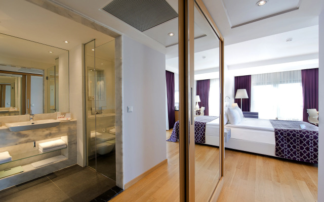 Akra V - Access to Akra Antalya