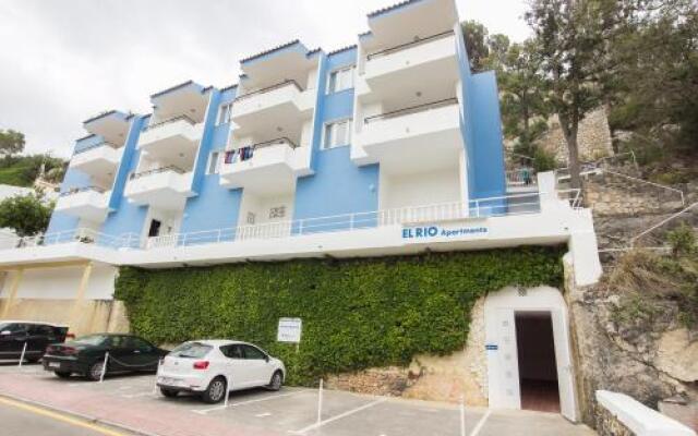 Apartamentos El Rio