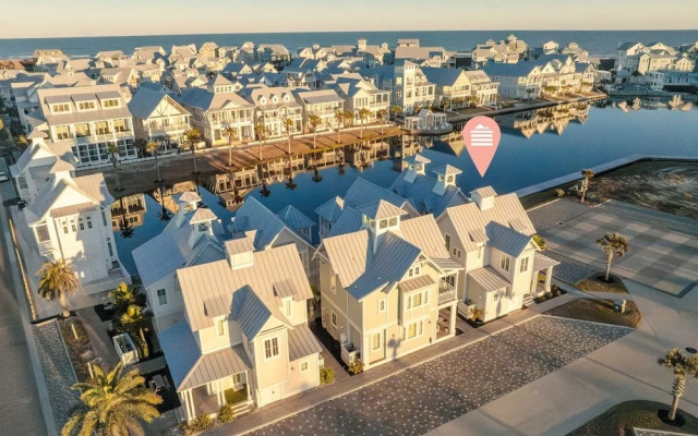 Isle of Dogs 205 Fiv-b