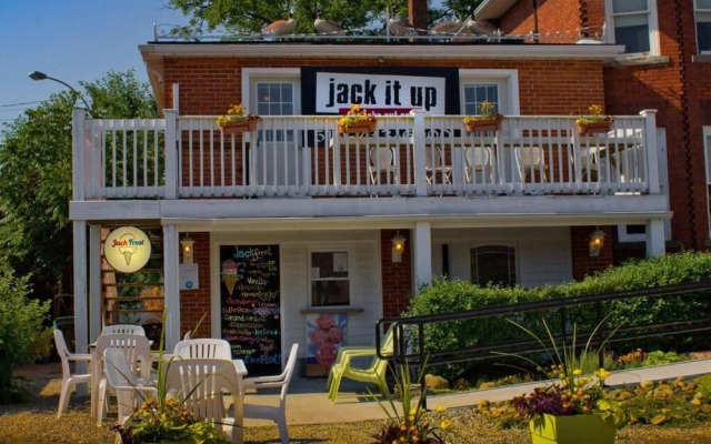 Distinctive Inns of Kingsville Inn31