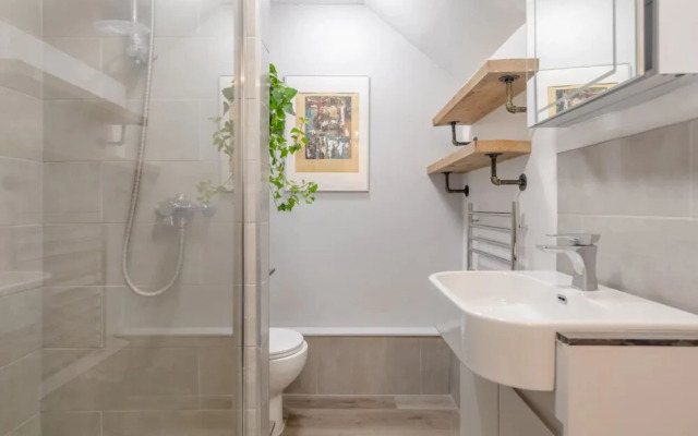 Peaceful 1 Bedroom Apartment in Pimlico Near Victoria