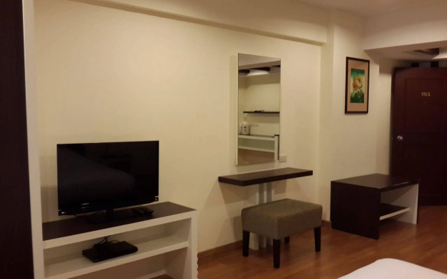 Nanatai Suites