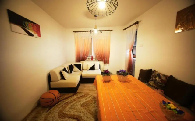 Hostel Bushati