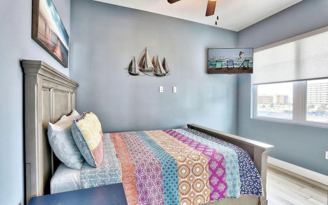 The Harbor Condo 411 - Premier