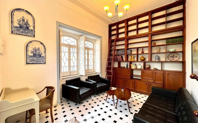 OLH O Historical House by Homing