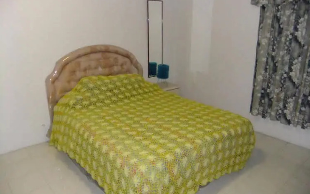 Tringkap Apartment