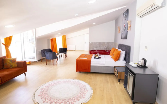 Zoom Hotel