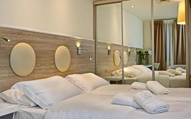 Z Hotel