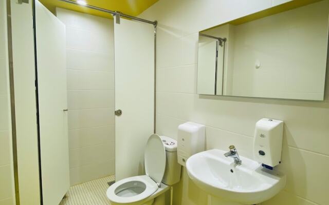 We Street Hostel - Albergue Juvenil