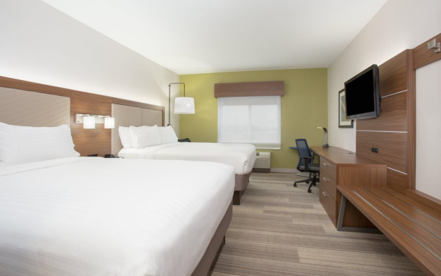Holiday Inn Express & Suites Amarillo by IHG