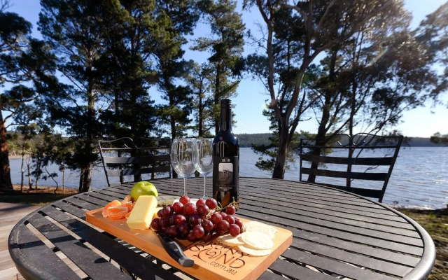 Taylors Bay Cottage