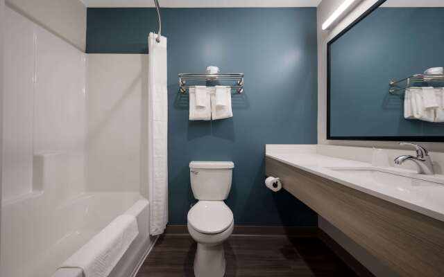 Woodspring Suites Wixom - Novi