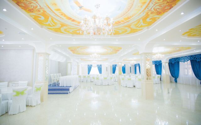 Boutique Hotel Tomiris