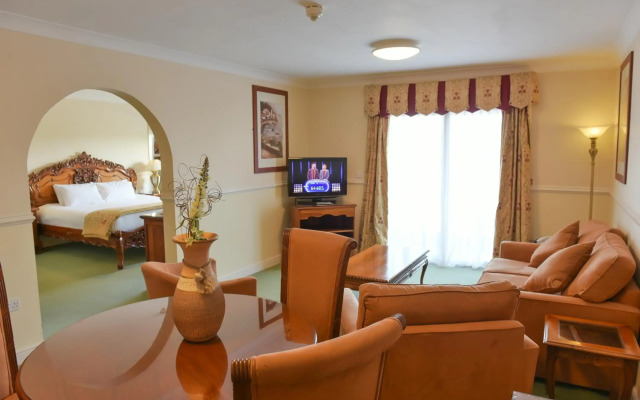 Southview Park Hotel