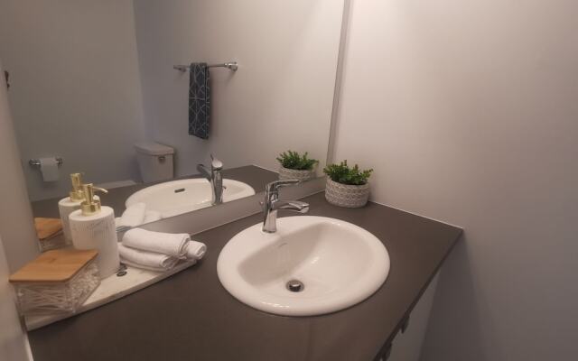 Barrie Comfort Lodging