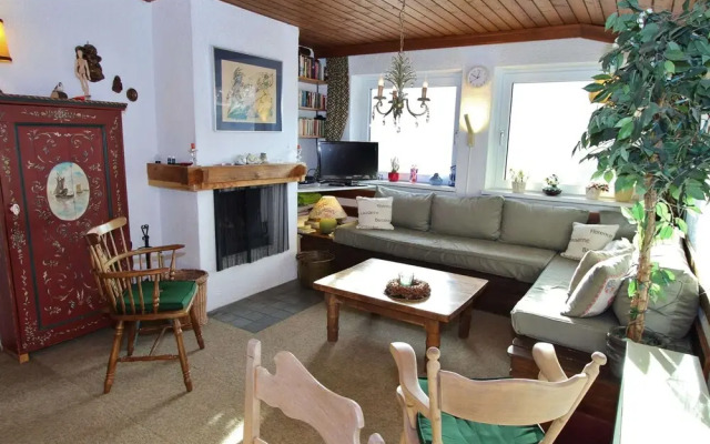 Spacious Chalet in Niedernsill near Skiing