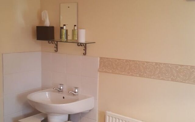 Twin Palms Guesthouse