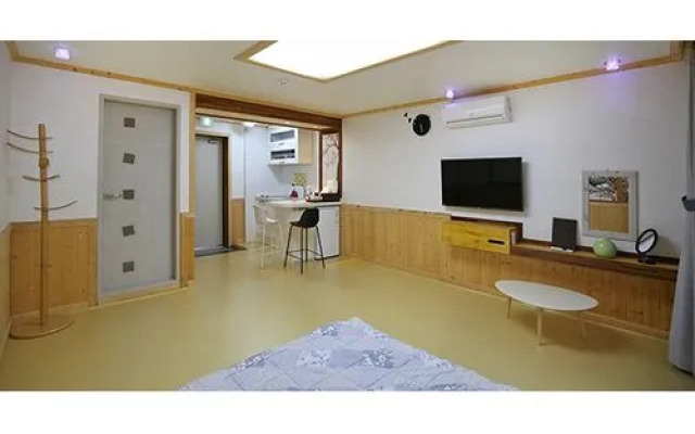 Tongyeong Evergreen Pension