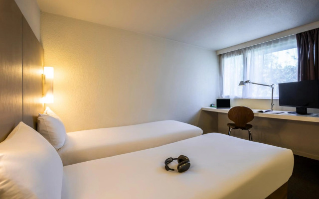 Hotel Campanile Auxerre - Monéteau