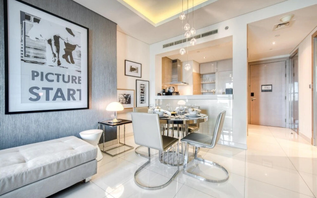 Maison Privee - Cool Dubai Apt next Burj Khalifa & Design District