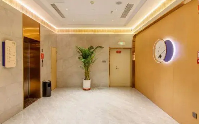 星程酒店(河津新耿街店)