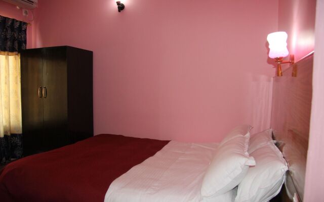 Hotel Butter Cup