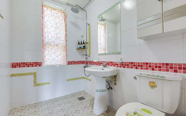 Gangneung Hummingblue Pension