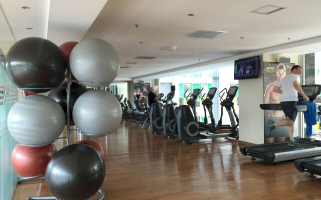 Bluesky Serviced Apartment Airport Plaza