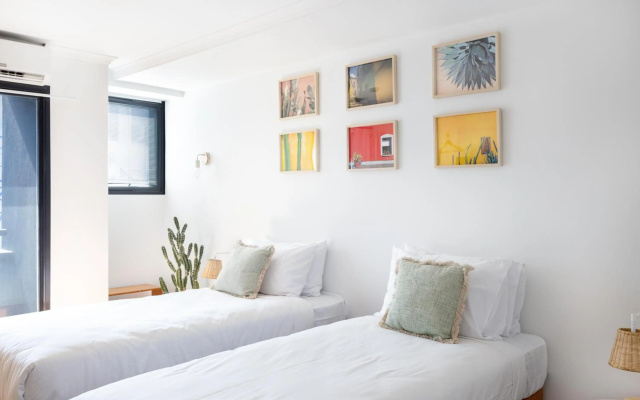 Hotel Hacienda – Guest Rooms – Redfern