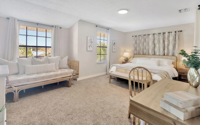 Villa Valentino Luxury 8BR Villa & Pool