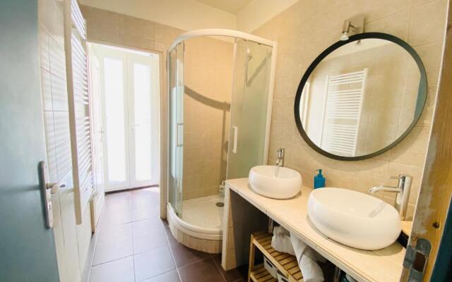 Grand appartement Place Préfecture 105m2