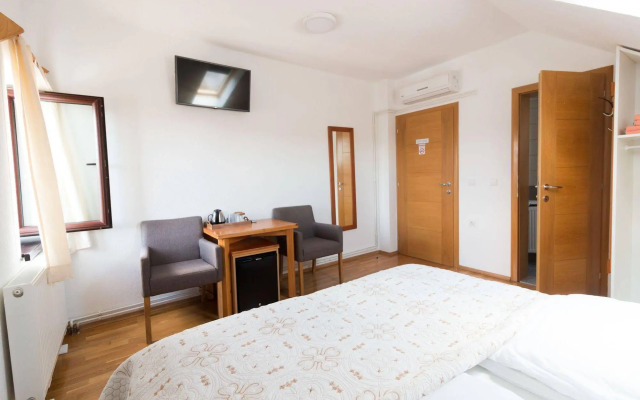 Plitvice Miric Inn