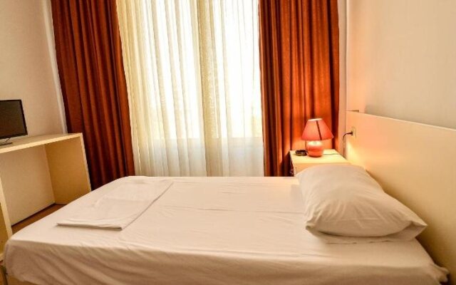 Hotel Argenti Shkoder