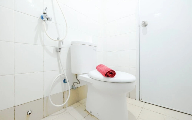 Simply & Clean Bassura City Apartment