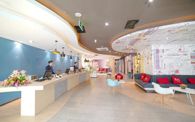 ibis Chengdu Kehua Hotel