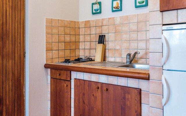 Beautiful Apartment in Grebastica With 2 Bedrooms and Wifi