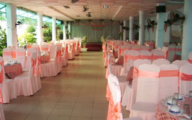 Khách Sạn Sơn Trà 1