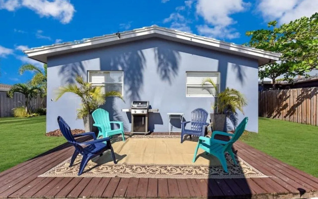 Stylish Duplex Apartment on Canal, Fort Lauderdale