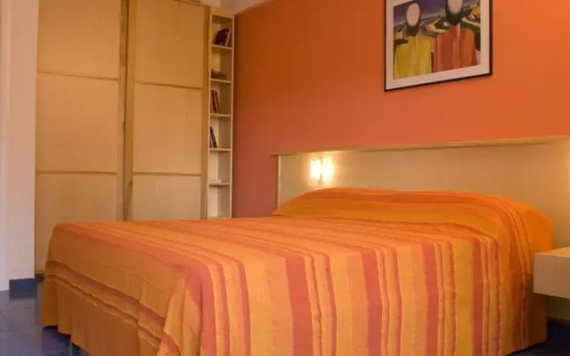 Riviera Residence
