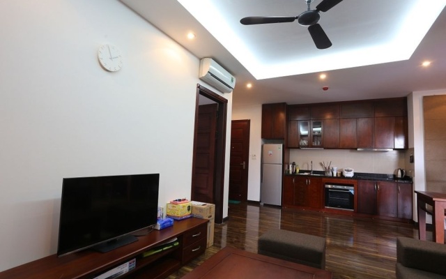 Poonsa Hoang Quoc Viet 1 – Lobby – Hanoi
