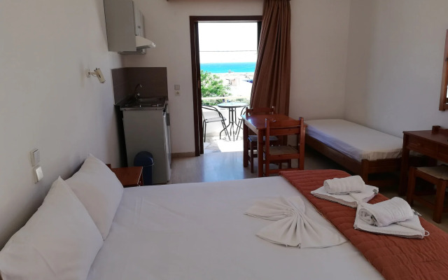 Karmi Studios & Apartments