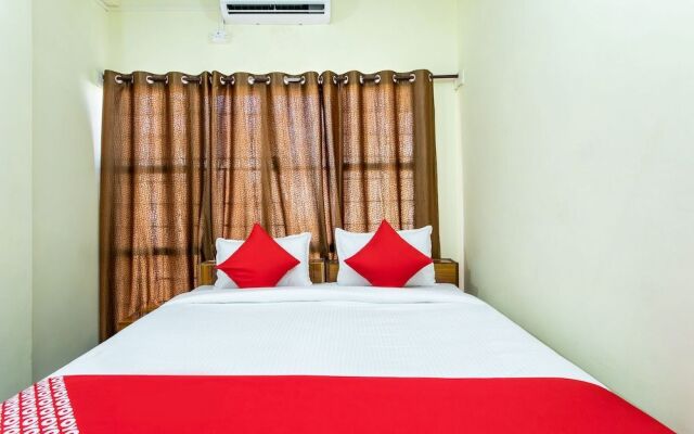 Oyo 24844 Hotel Samrat